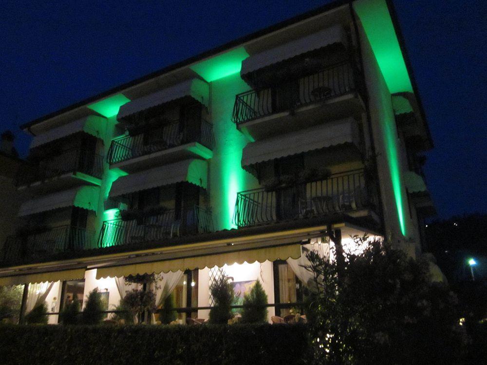 Hotel Marina Torri Del Benaco Ngoại thất bức ảnh