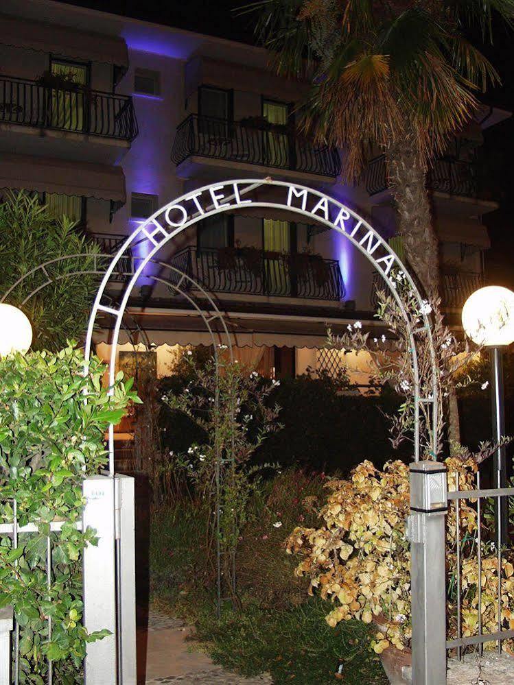 Hotel Marina Torri Del Benaco Ngoại thất bức ảnh
